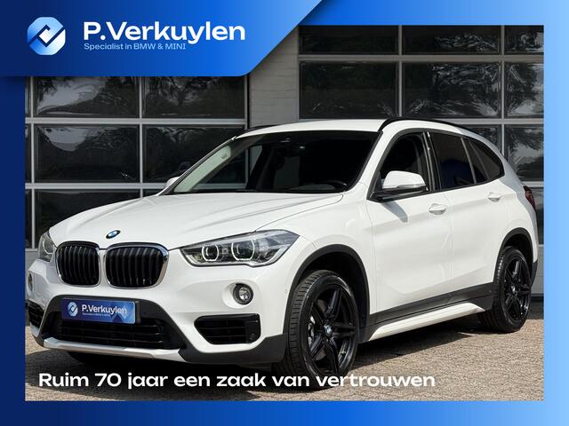 BMW X1 xDrive20i High Executive | SPORTLINE | MEMORY STOELEN | SPORTSTOELEN | TREKHAAK | STOELVERWARMING | HEAD UP | 18 INCH |