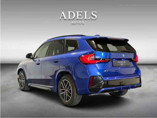 BMW X1 xDrive25e M Sport Trekhaak Leder HUD 360 Camera Portimao Blau Metallic