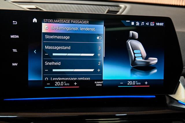 BMW X1 sDrive18i | M-Sport | PANO | TREKHAAK | STOELVERWARMING | STUURV