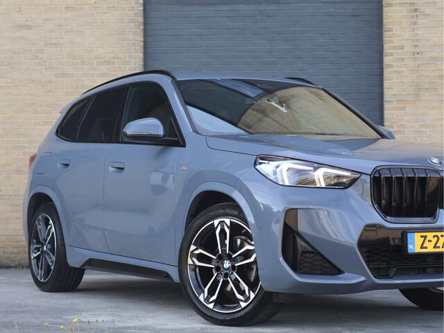 BMW X1 sDrive18i M Sport ACC | Cam | BTW | Leder/Alcantara | Widescreen | Haak