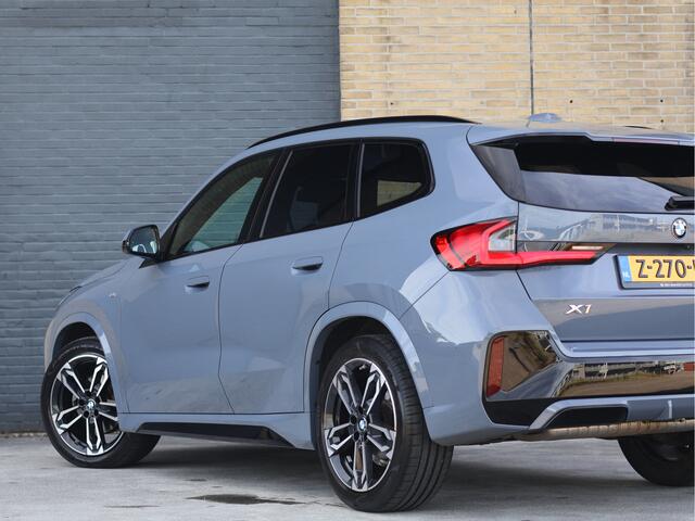 BMW X1 sDrive18i M Sport ACC | Cam | BTW | Leder/Alcantara | Widescreen | Haak