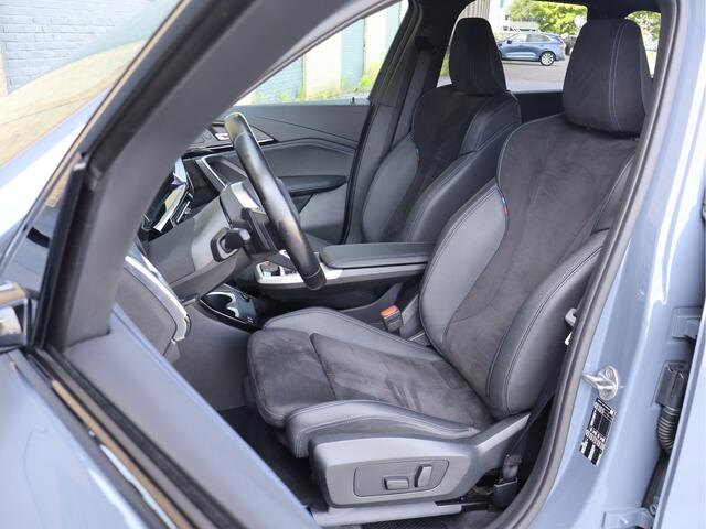 BMW X1 sDrive18i M Sport ACC | Cam | BTW | Leder/Alcantara | Widescreen | Haak
