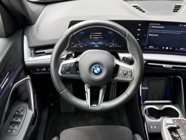 BMW X1 xDrive25e M Sport l Electrische Klep l Camera l Stoelverwarming l Carplay l LED