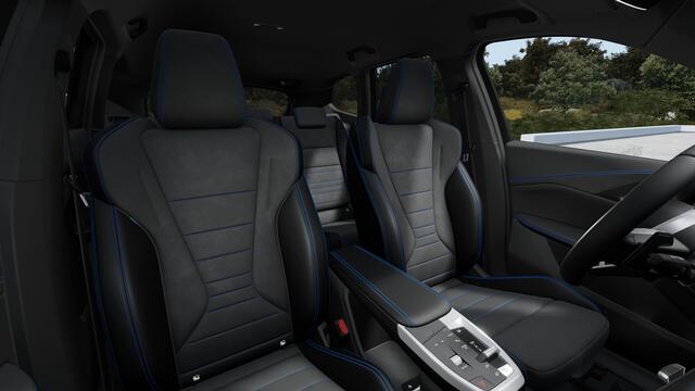 BMW X1 xDrive25e M Sport Automaat / Sportstoelen / Comfort Access / Head-Up / Harman Kardon / Getint glas
