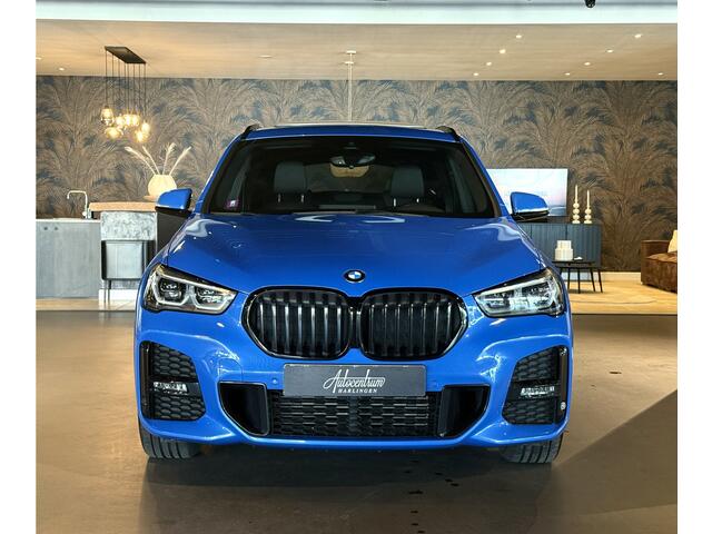 BMW X1 xDrive25d High Exe I 231pk I M-Pakket I Pano I VOL!