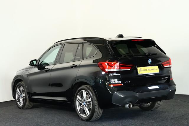 BMW X1 xDrive25e M-Sport LED / Navi / Cruise / Bluetooth / Trekhaak