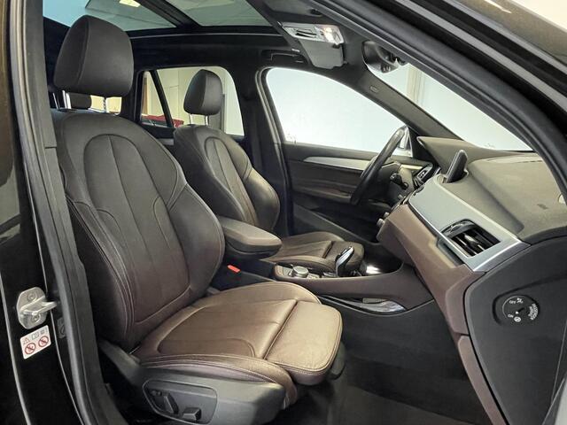 BMW X1 sDrive20i High Executive | TREKHAAK | PANO | CAMERA |