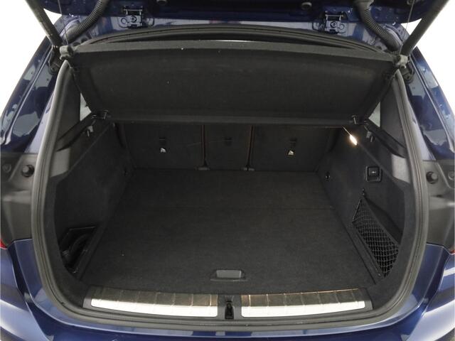 BMW X1 sDrive20i Orange Edition II, NL-auto, NAP, BTW