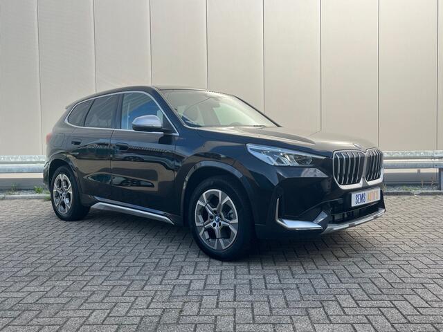BMW X1 xDrive25e Panorama dak / Electr.Trekhaak / NAP