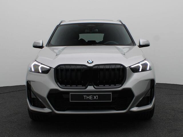 BMW X1 sDrive20i M Sportpakket | M Sportpakket Pro | Comfort Pack | Innovation Pack | Travel Pack