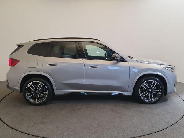 BMW X1 sDrive18i M-Sport Wegklapbare trekhaak, Memory, Harman/Kardon