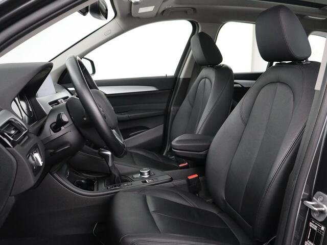 BMW X1 xDrive25e | Panaramadak | Camera | Cruise control | Climate control | Buetooth | Navigatie | DAB+