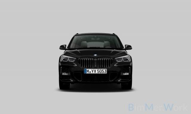 BMW X1 sDrive20i M-Sport,Pano,LED,Stoel/stuurverw,Leer,Keyless,HUD,Camera,Dealer OH