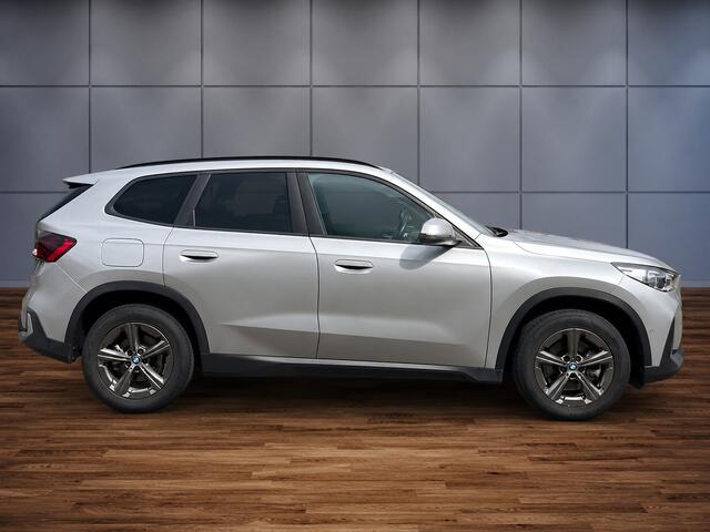 BMW X1 xDrive25e Trekhaak Harman-Kardon Leder Elek Stoelverstoeling LED Carplay DAB Achteruitrijcamera Stuurwielverwarming