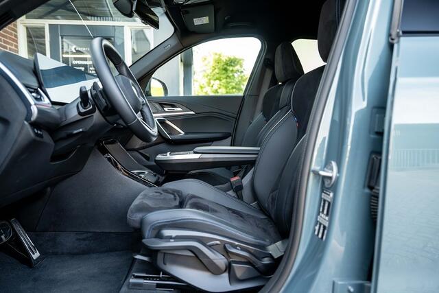 BMW X1 sDrive18i M Sport | Adaptief M-Onderstel | Maxton | Comfort Access | Stoelverw. | 19' Inch |