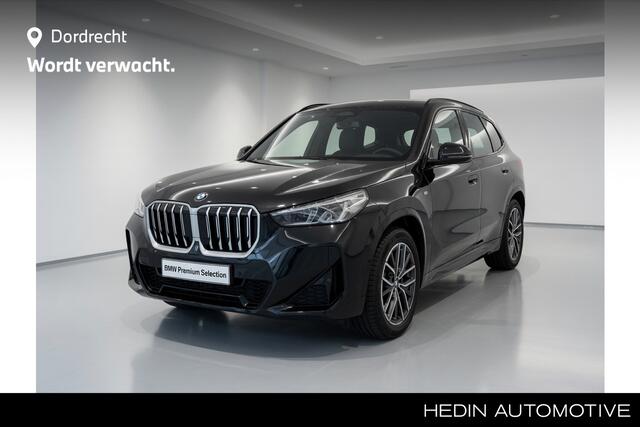 BMW X1 xDrive25e M-Sport | Harman Kardon | Massage | Camera | 18" | Trekhaak Verwacht