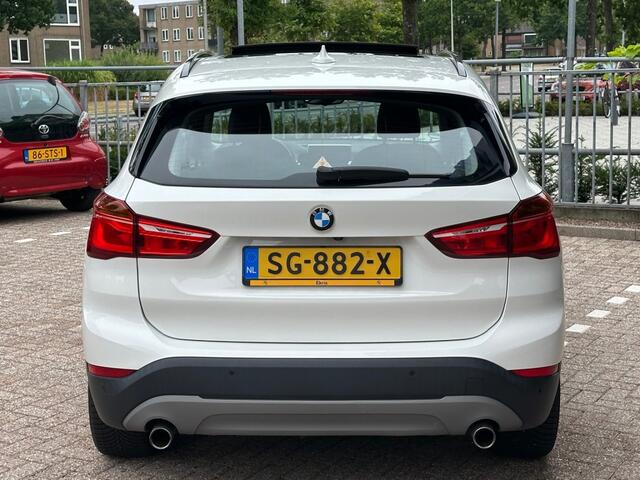 BMW X1 S Drive20i High Executive Automaat Navi Leer Camera Panorama Trekhaak NAP-Autopas