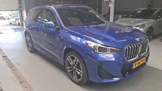 BMW X1 xDrive23i 204pk Automaat / Navigatie . Elek. Achterklep / Camera