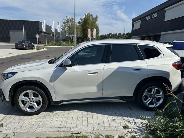 BMW X1 sDrive18i X-Line