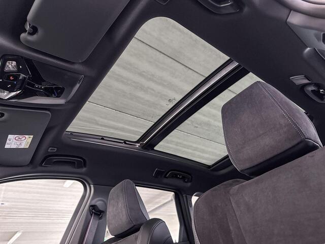 BMW X1 xDrive25e Optimized Edition | M Sportpakket Pro | Innovation Pack | Travel Pack | Trekhaak | Huisselectie