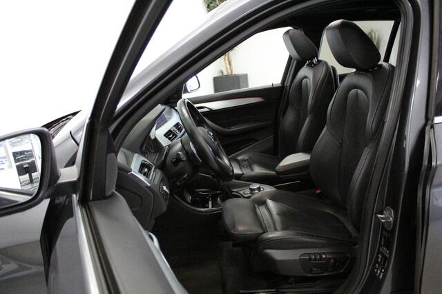 BMW X1 xDrive20i Centennial High Executive | 192PK | PANO | H&K | CLIMA | STOEL-VERW | CAMERA | NAVI | DAB | LED | E-KLEP |