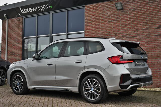BMW X1 xDrive25e M-Sport ACC HUD E-zetels 360-cam Shadowline