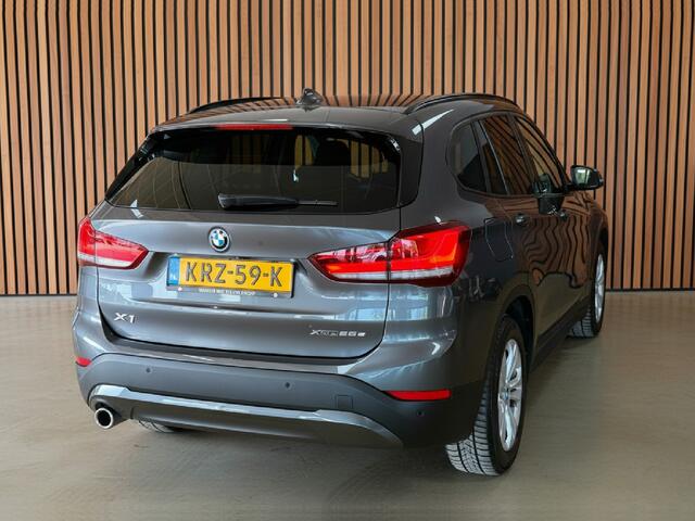 BMW X1 xDrive25e Executive | Camera | Sport | Navigatie.