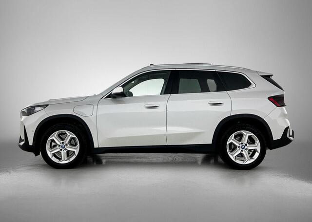 BMW X1 xDrive25e Plug-In Hybrid PANORAMADAK | EL. BED. STOEL | MASSAGE | AD-LED