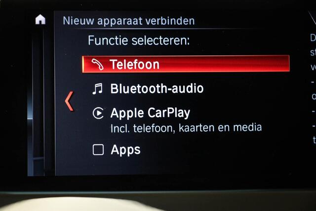 BMW X1 xDrive25e | PANORAMADAK | STOELVERWARMING | DAB | APPLE | CAMERA | 19"