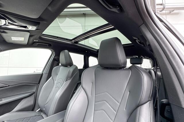 BMW X1 xDrive25e | M-Sport Pro | Trekhaak | Panoramadak | Head-Up Display | Travel Paket | Innovation Pack