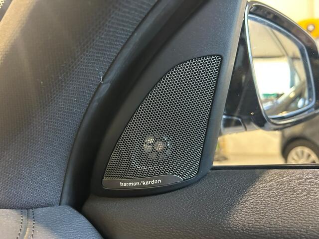 BMW X1 xDrive25e High Executive M-Sport | Panorama | 19" | Harman/Kardon | Camera | HUD