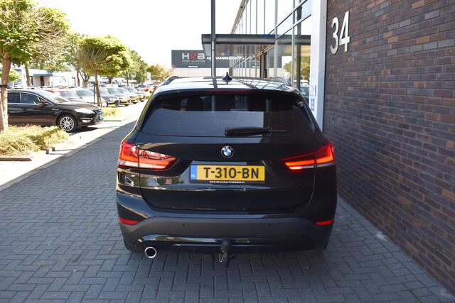 BMW X1 sDrive18i High Executive