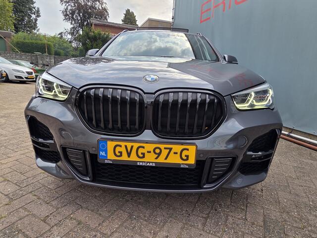 BMW X1 xDrive25e eDrive M pakket HUD LEER SPORT PANODAK