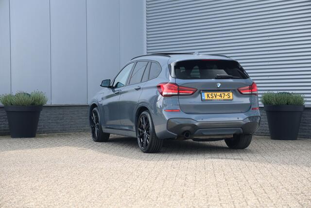 BMW X1 xDrive25e 220pk M-Sport Pano|Memory|H&K|Leder|Stuurvw|HUD|Cam