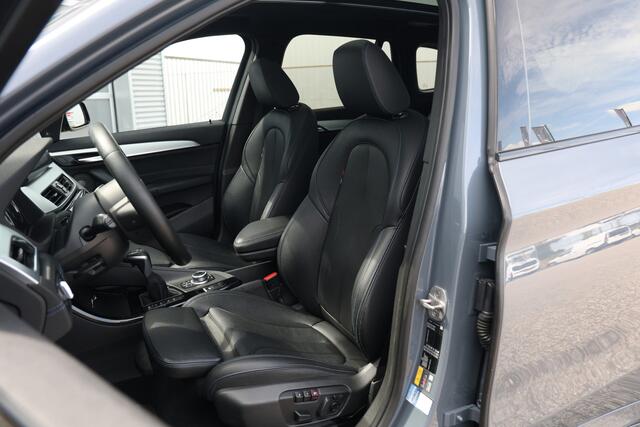 BMW X1 xDrive25e 220pk M-Sport Pano|Memory|H&K|Leder|Stuurvw|HUD|Cam