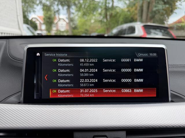 BMW X1 sDrive20i High Executive M sport Black edition Panorama dak Carplay