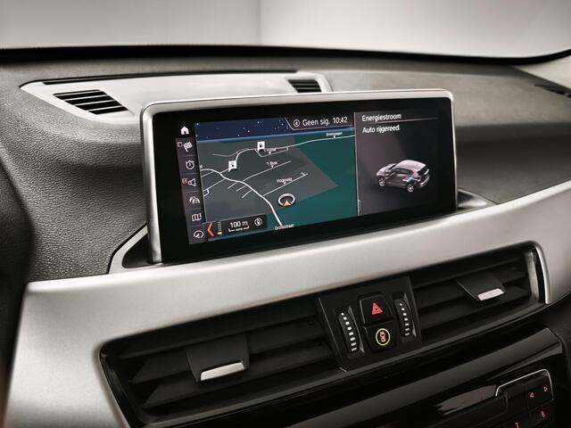 BMW X1 xDrive25e NAVIGATIE | PARKEERSENSOREN VOOR-EN ACHTER | ELEKTRISCHE ACHTERKLEP