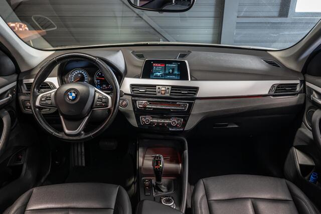 BMW X1 sDrive20i High Executive | Stoelverwarming | Leder