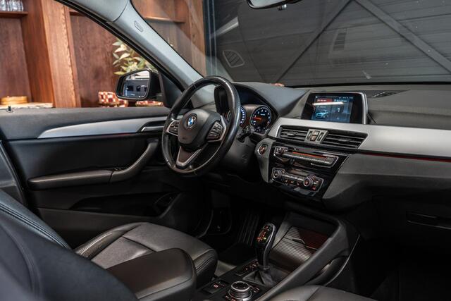 BMW X1 sDrive20i High Executive | Stoelverwarming | Leder