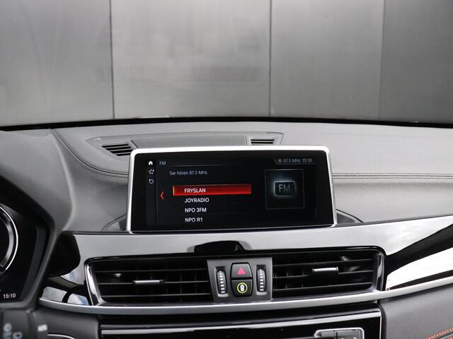 BMW X1 xDrive25e High Executive MEMORY | H&K | PDC | STOELVERW. | ADAPT. CRUISE | NAVI |