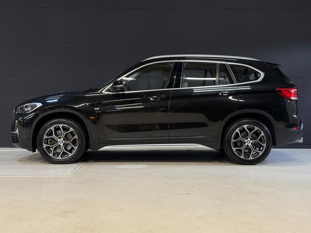 BMW X1 sDrive20i Business Edition Plus | Head UP | Trekhaak | Leder | Stoelverwarming