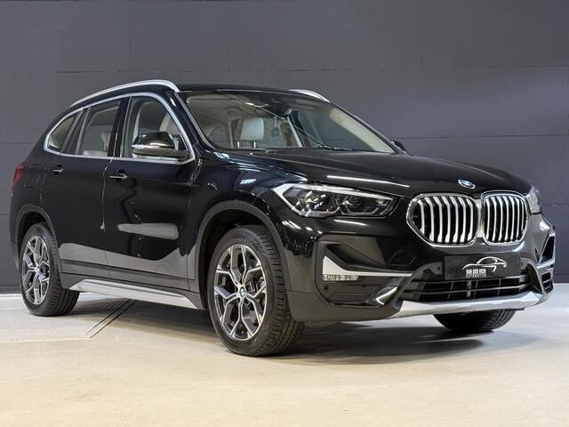 BMW X1 sDrive20i Business Edition Plus | Head UP | Trekhaak | Leder | Stoelverwarming