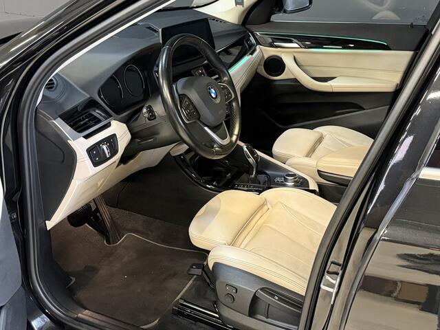 BMW X1 sDrive20i Business Edition Plus | Head UP | Trekhaak | Leder | Stoelverwarming