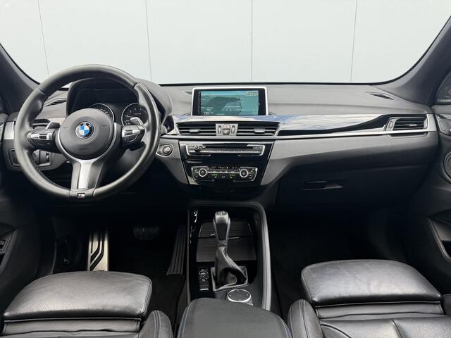 BMW X1 sDrive20i High Executive Automaat M-Pakket/Camera.