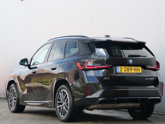BMW X1 xDrive30e 326 Pk Automaat M-Sport pakket / Navi / DAB / Apple Carplay / Camera