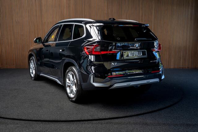 BMW X1 xDrive23i xLine 18inch Sportstoelen Leder Driving Assistant Plus Trekhaak