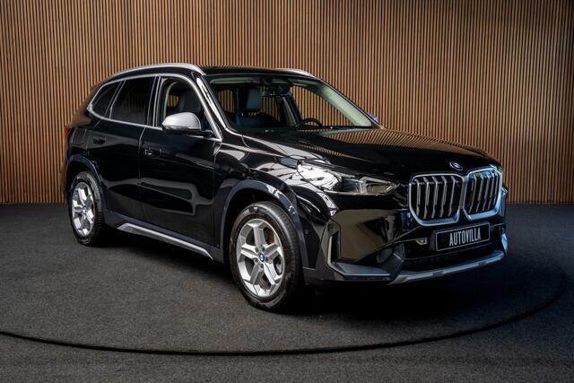 BMW X1 xDrive23i xLine 18inch Sportstoelen Leder Driving Assistant Plus Trekhaak