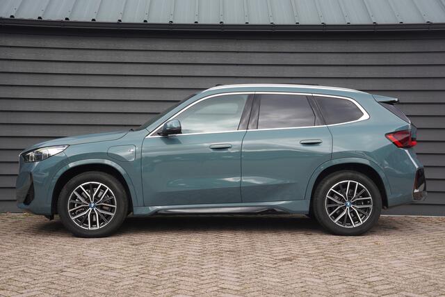 BMW X1 xDrive25e - M SPORT - PANODAK - LEDER - CARPLAY - KEYLESS - CAMERA -