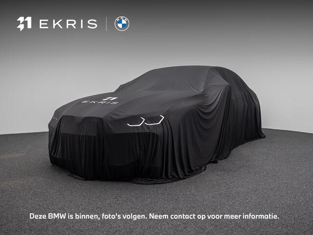 BMW X1 xDrive20i High Executive | Head-Up Display | Stoelverwarming | Parkeersensoren | Glazen Schuif-/Kanteldak
