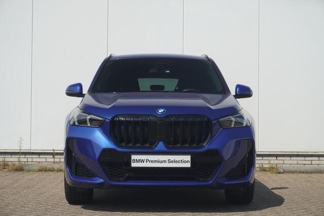 BMW X1 xDrive25e M Sport | Trekhaak | Stoelverwarming | Comfort Access | Adaptieve LED koplampen